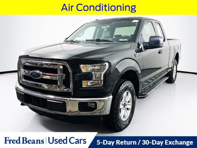 2015 Ford F-150 XLT photo 3