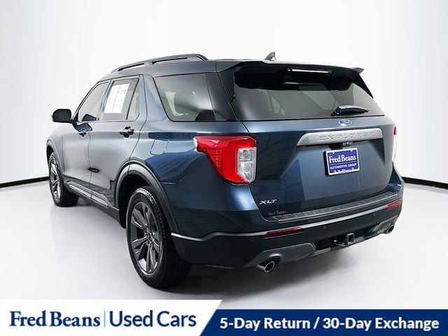 2023 Ford Explorer XLT photo 2
