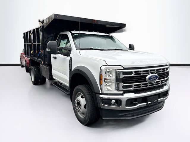 2026 Ford F-450 Super Duty Chassis Cab XL's photo