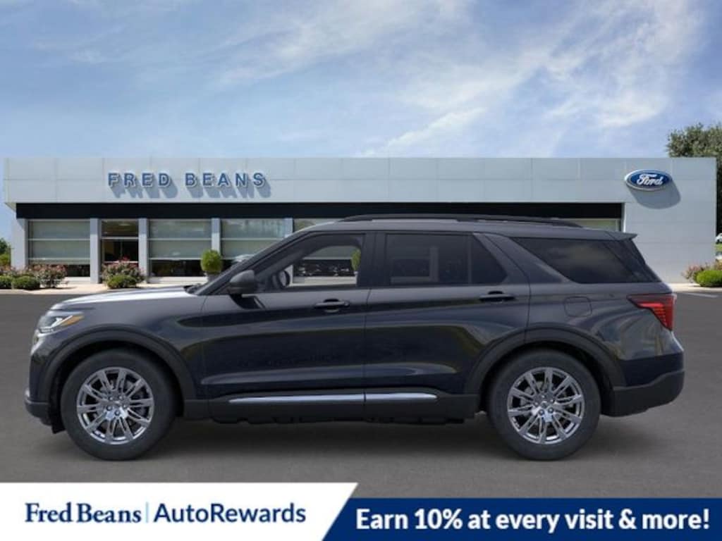 New 2025 Ford Explorer Active SUV