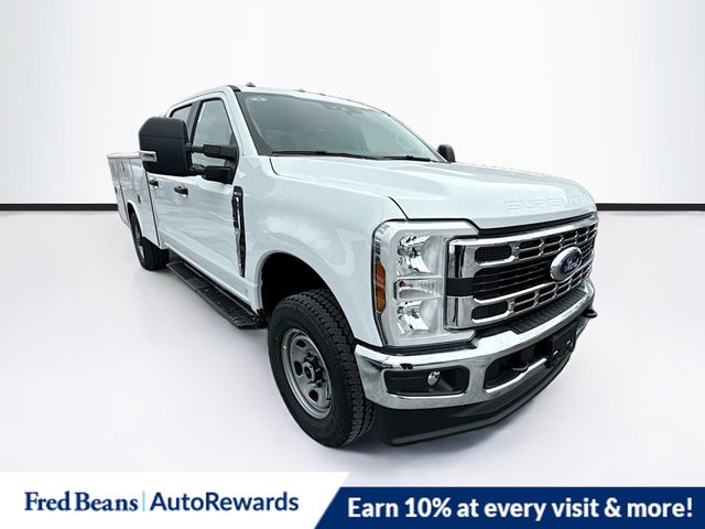 2026 Ford F-350 Chassis XL Truck Crew Cab