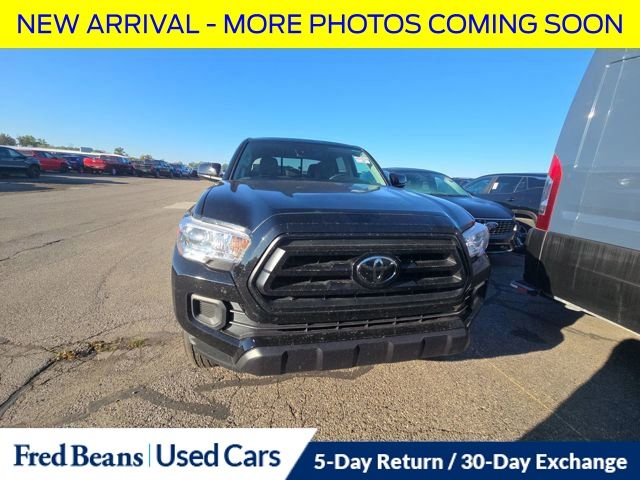2023 Toyota Tacoma V6 4x4 Double Cab photo 2