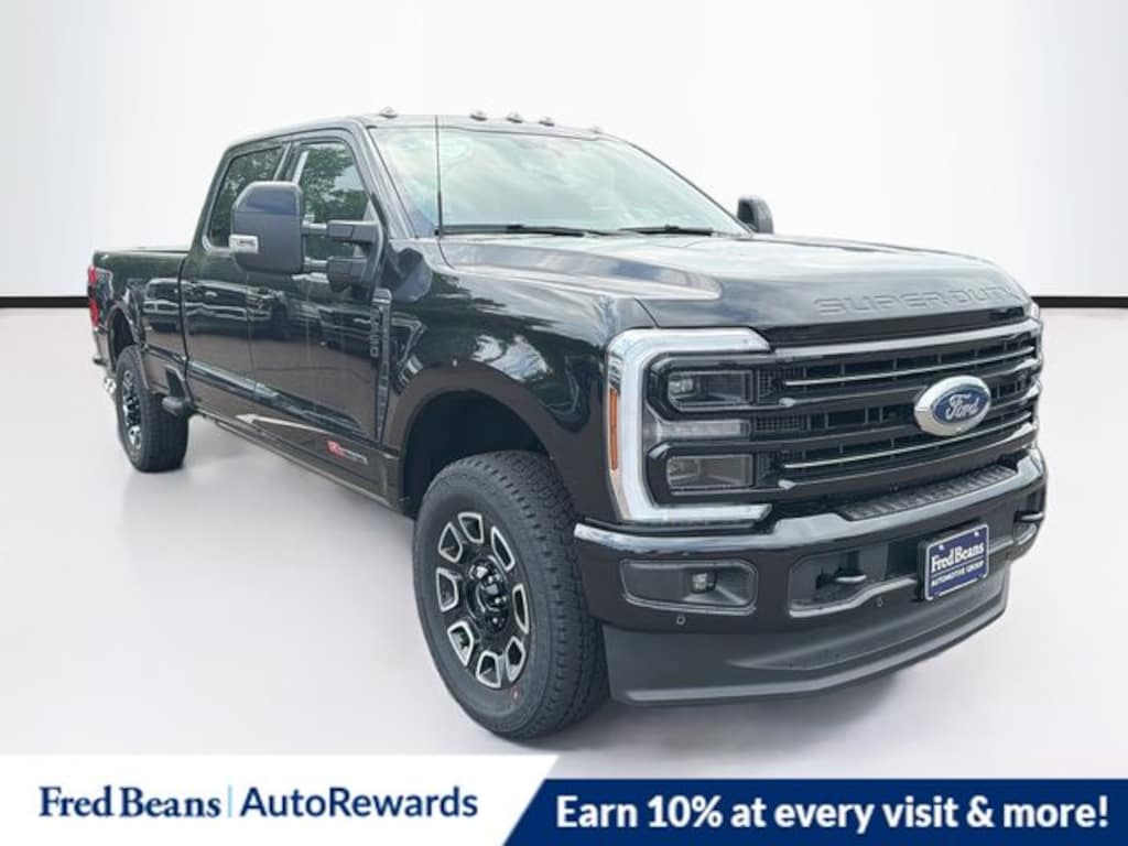 New 2026 Ford F-350 Platinum Truck Crew Cab
