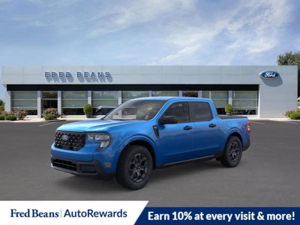 New 2025 Ford Maverick XLT Truck SuperCrew