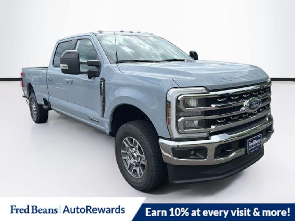 New 2026 Ford F-250 Lariat Truck Crew Cab
