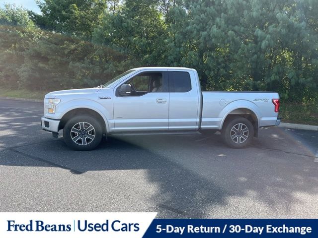 2016 Ford F-150 XLT photo 4