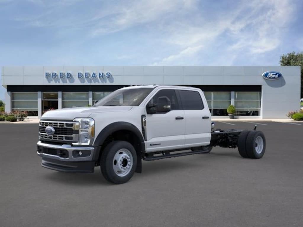New 2026 Ford F-450 Chassis XL Truck Crew Cab