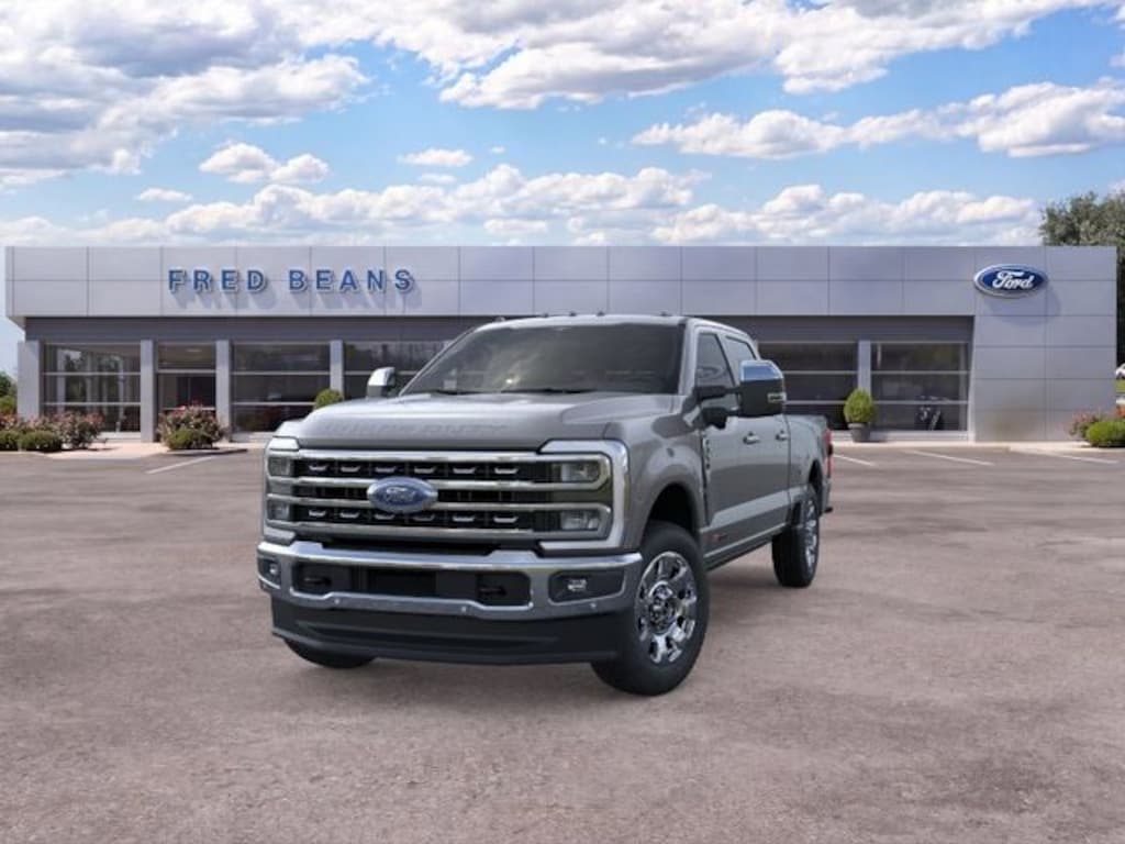 New 2026 Ford F-350 Lariat Truck Crew Cab