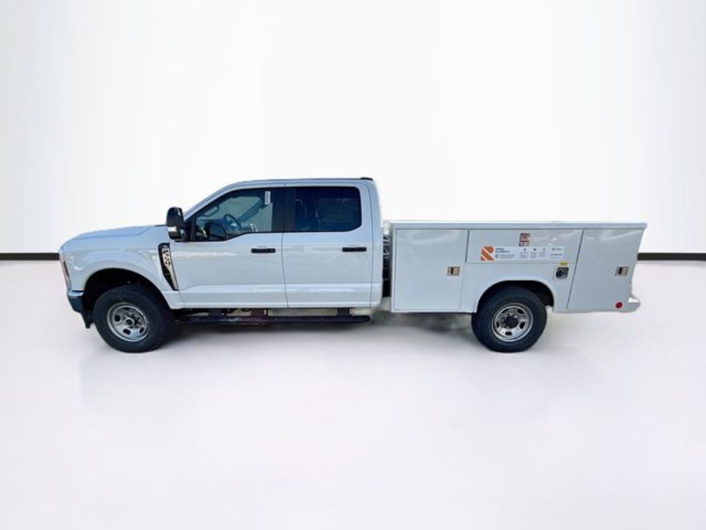 New 2026 Ford F-350 Chassis XL Truck Crew Cab