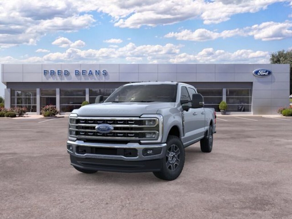 New 2026 Ford F-250 Lariat Truck Crew Cab