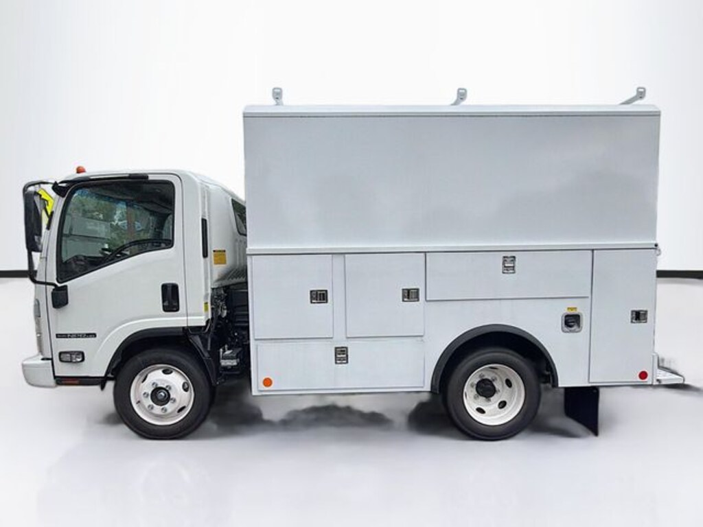 New 2025 Isuzu NPR 11ft Reading Enclosed Service Body