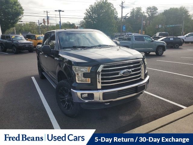 2015 Ford F-150 XLT photo 2