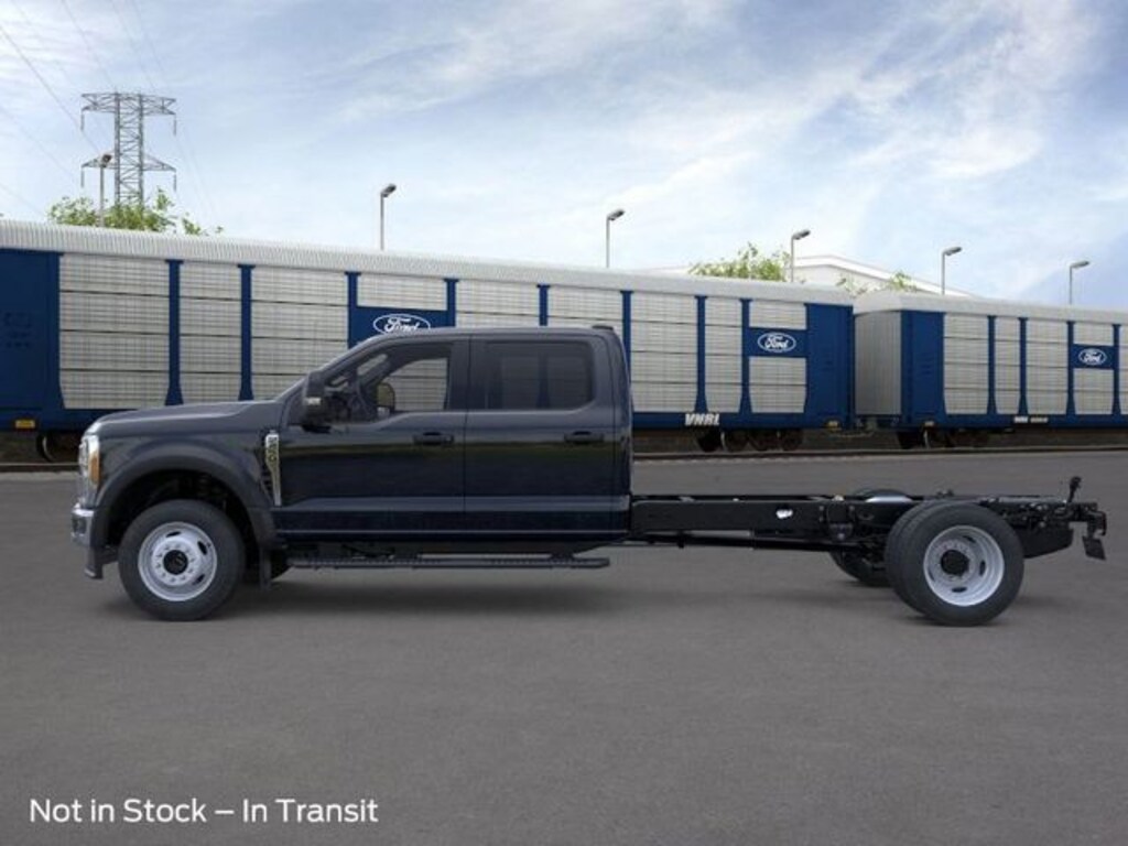 New 2026 Ford F-450 Chassis XL Truck Crew Cab