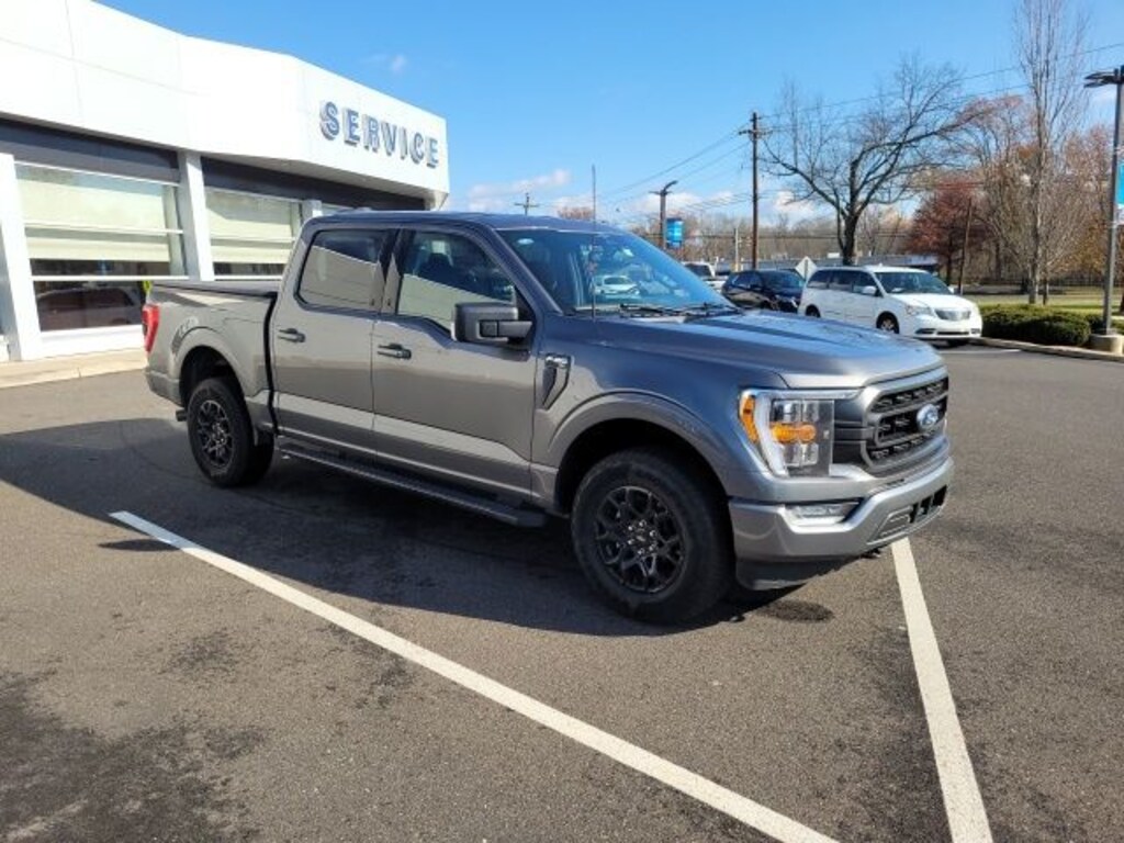 Used 2023 Ford F-150 XLT Truck SuperCrew Cab