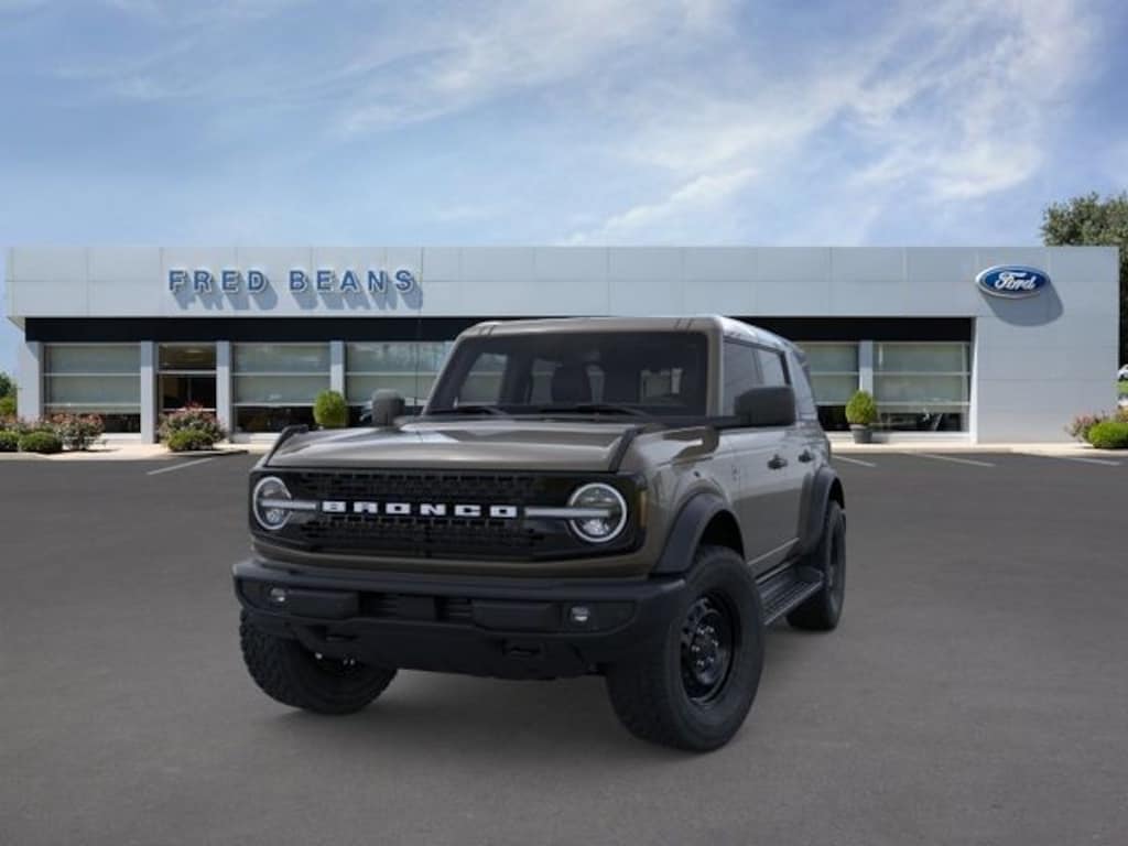 New 2026 Ford Bronco Outer Banks SUV
