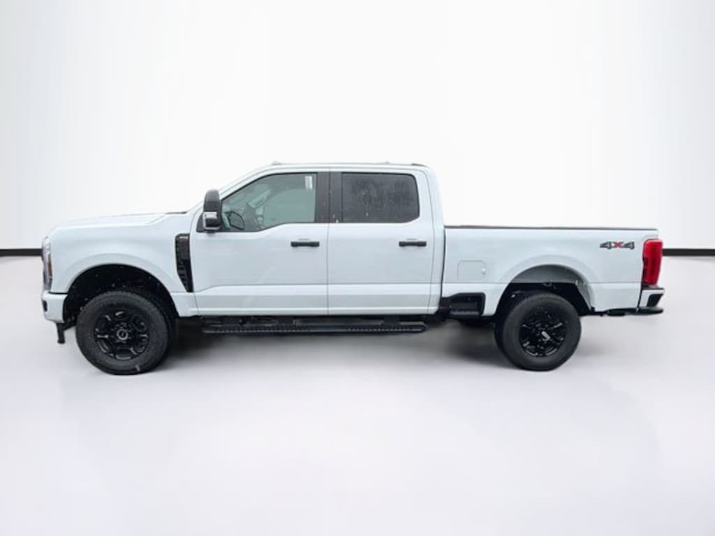 New 2026 Ford F-250 XL Truck Crew Cab