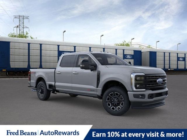 2026 Ford F-350 Super Duty Platinum's photo