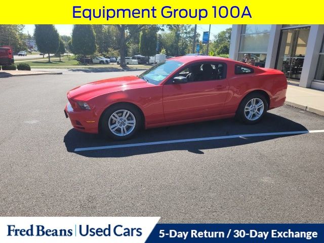 2014 Ford Mustang V6 photo 3