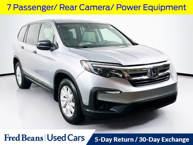2019 Honda Pilot LX's photo
