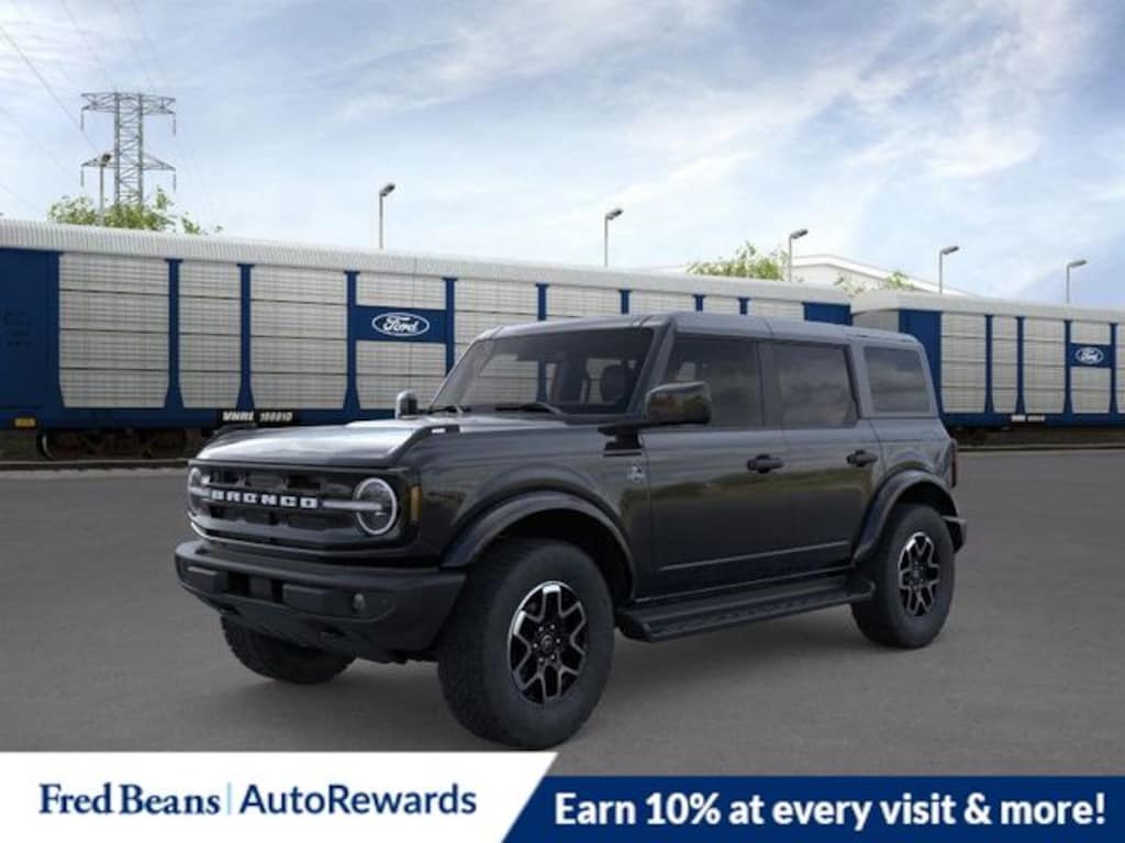New 2026 Ford Bronco Outer Banks SUV