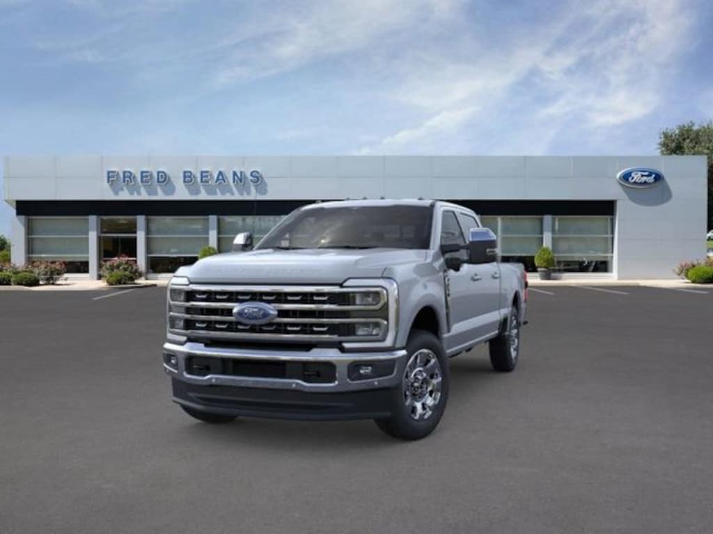 New 2026 Ford F-250 Lariat Truck Crew Cab