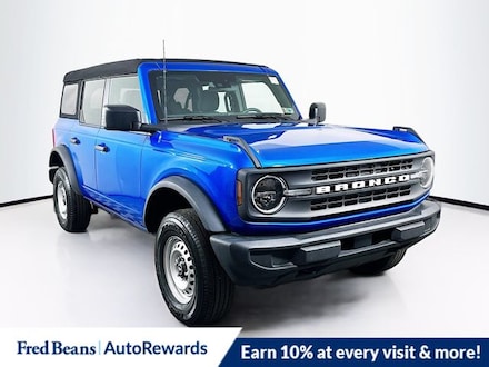2025 Ford Bronco Base SUV