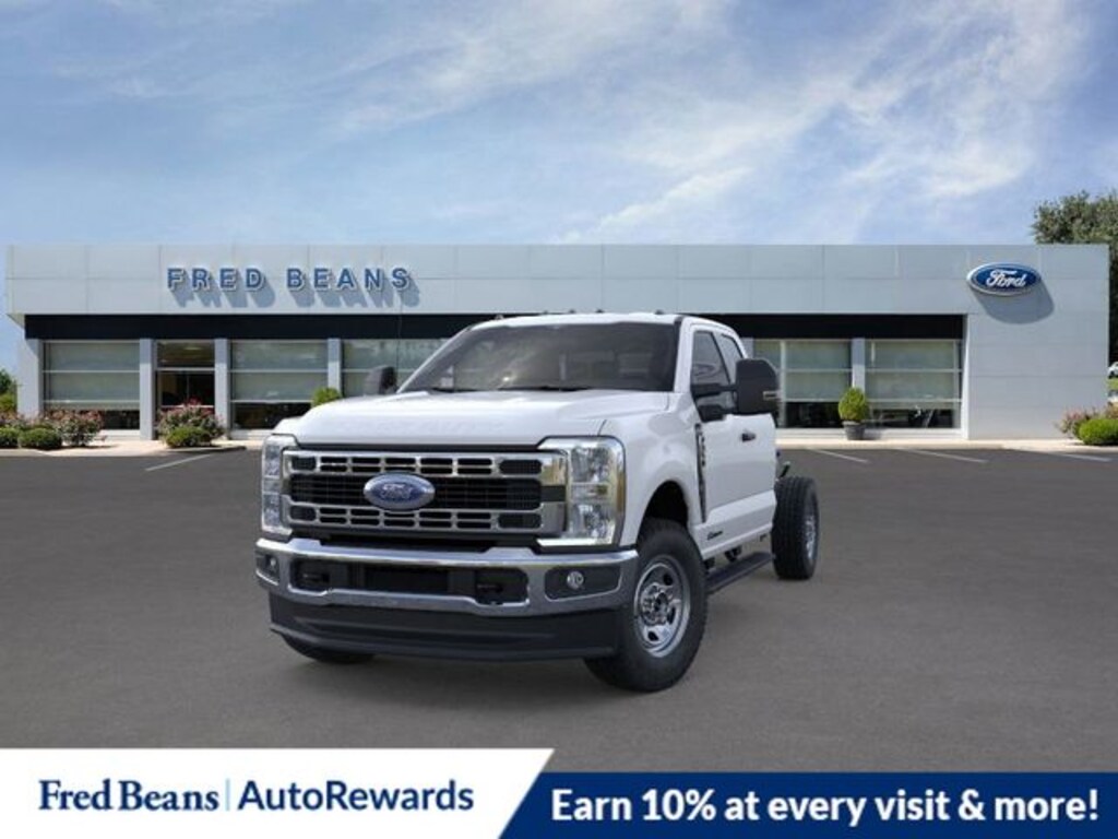 New 2025 Ford F-350 Chassis XL Truck Super Cab