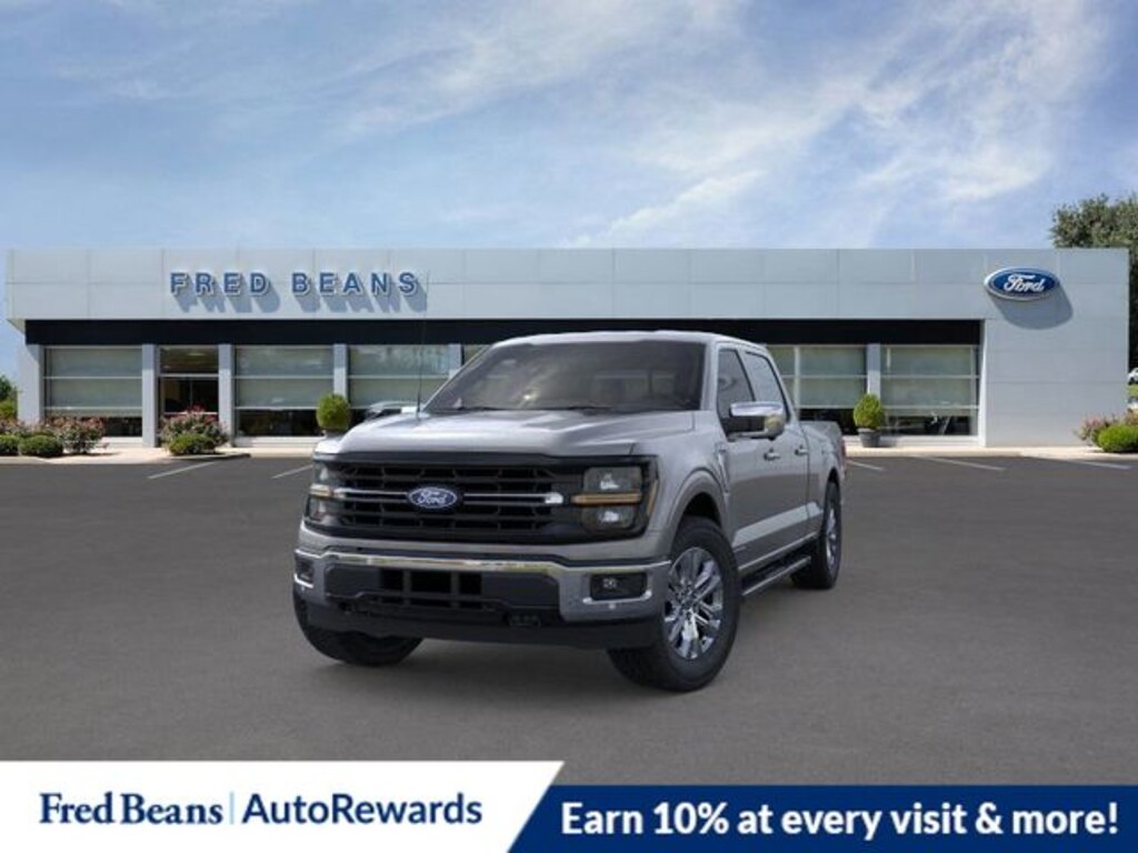 New 2025 Ford F-150 XLT Truck SuperCrew Cab