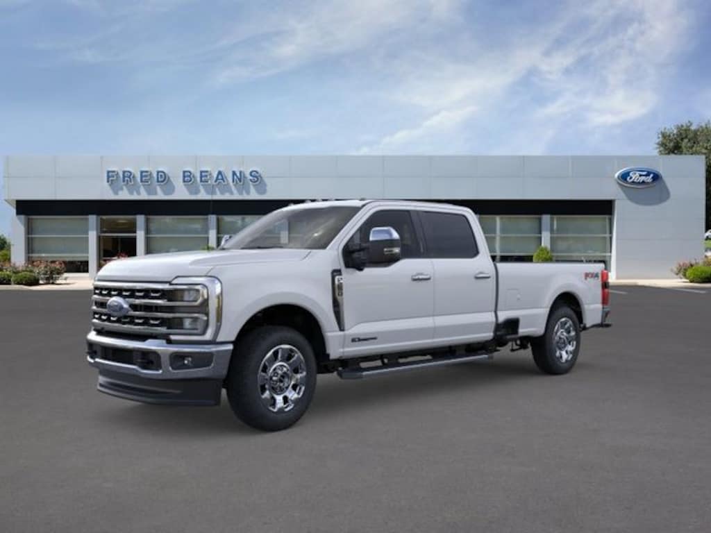 New 2026 Ford F-250 Lariat Truck Crew Cab