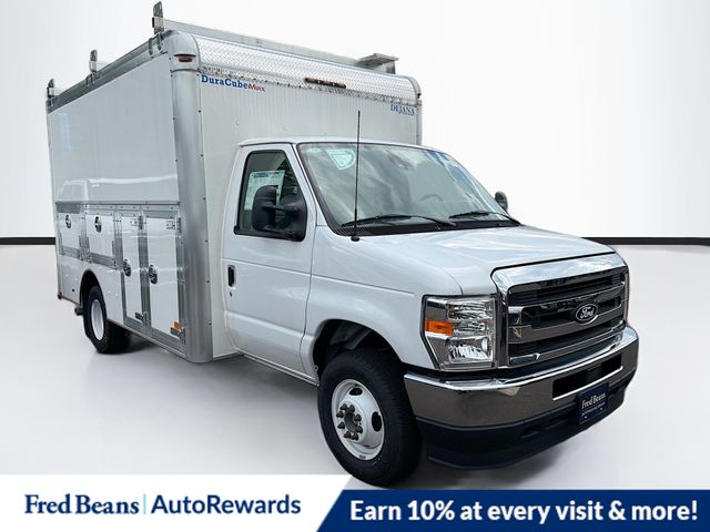 2026 Ford E-350 Cutaway