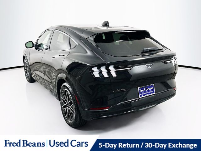 2024 Ford Mustang Mach-E Premium photo 4