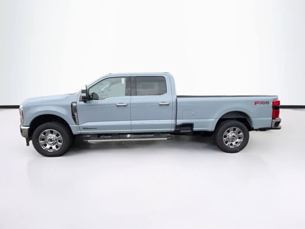 New 2026 Ford F-250 Lariat Truck Crew Cab