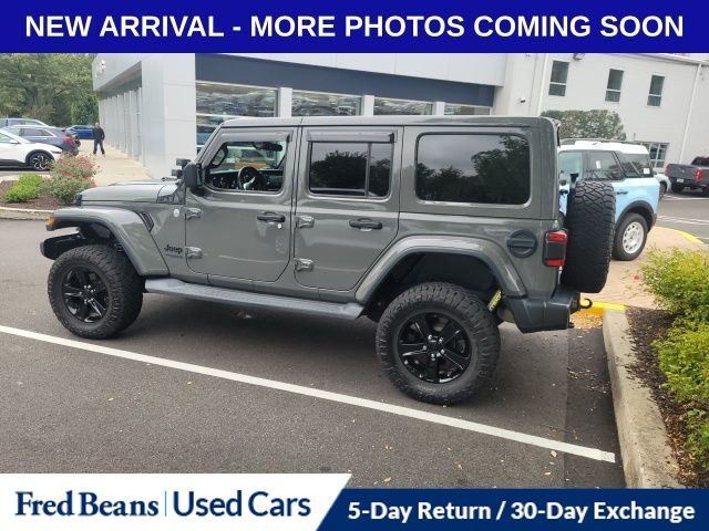 2020 Jeep Wrangler Unlimited Sahara photo 4