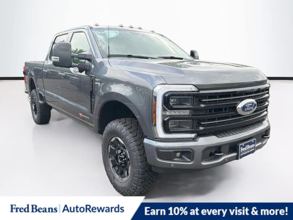 New 2026 Ford F-350 Platinum Truck Crew Cab