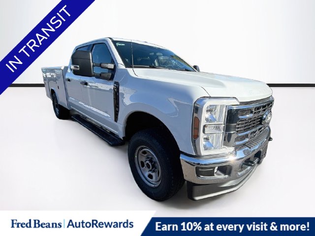 2027 Ford F-350 Chassis Truck Crew Cab 