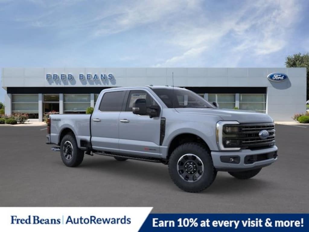 New 2026 Ford F-350 Platinum Truck Crew Cab