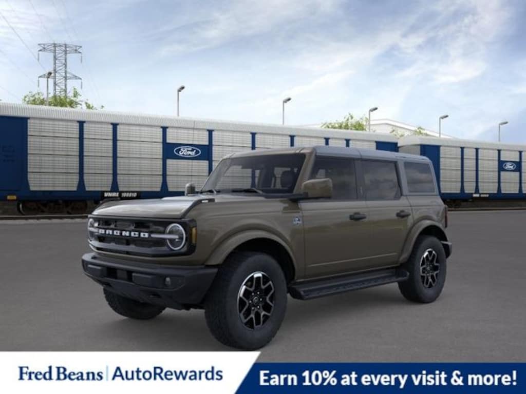 New 2026 Ford Bronco Outer Banks SUV