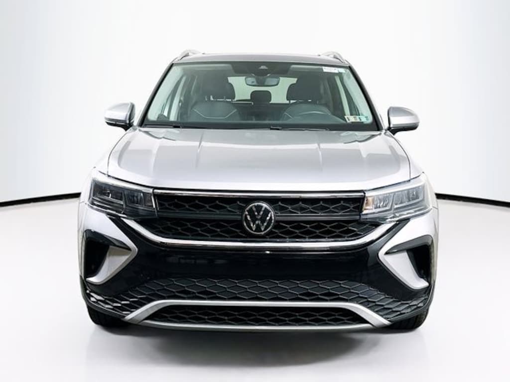 Used 2023 Volkswagen Taos 1.5T SE SUV