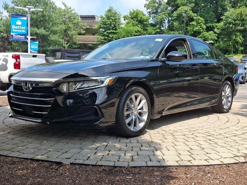 Used 2021 Honda Accord LX Sedan