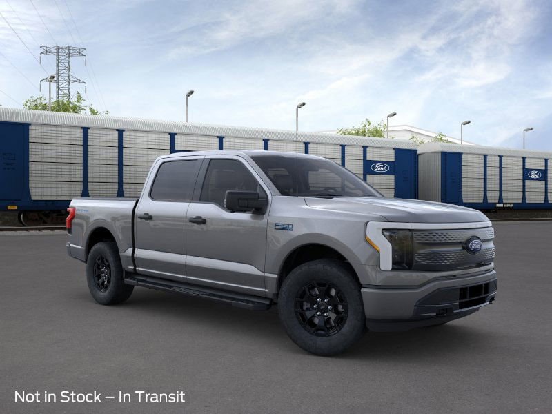 2025 Ford F-150 Lightning XLT's photo