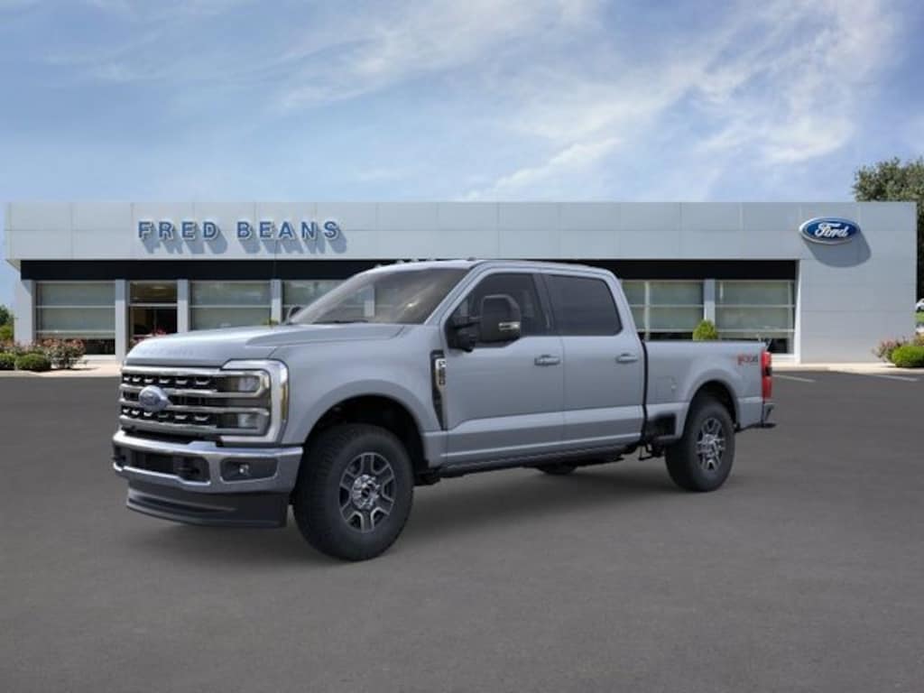 New 2026 Ford F-250 Lariat Truck Crew Cab