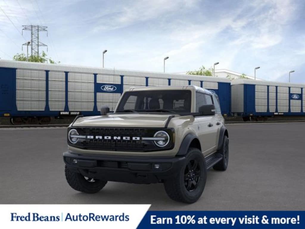 New 2025 Ford Bronco Outer Banks SUV