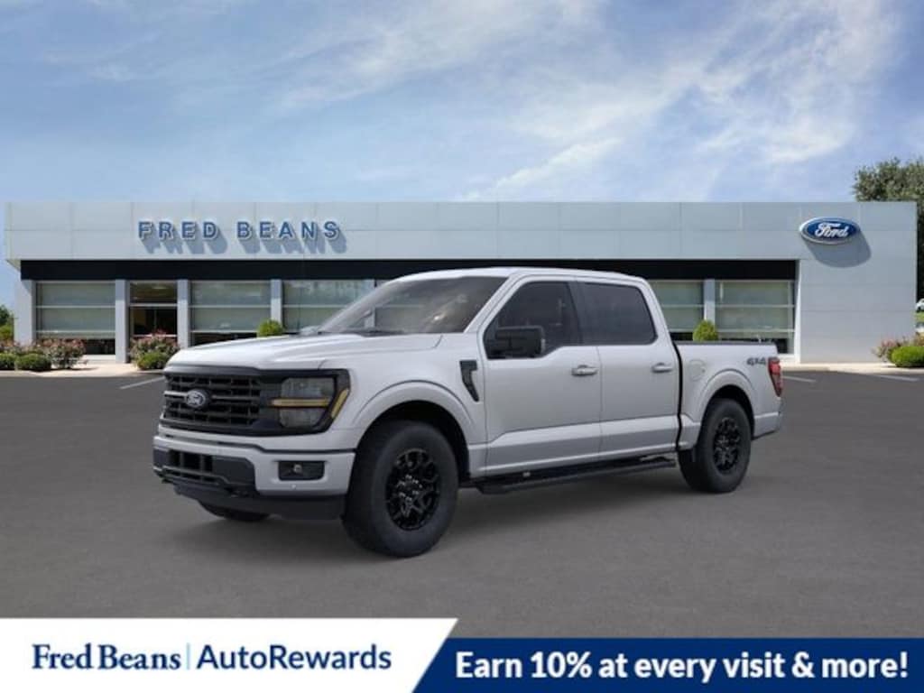 New 2025 Ford F-150 XLT Truck SuperCrew Cab