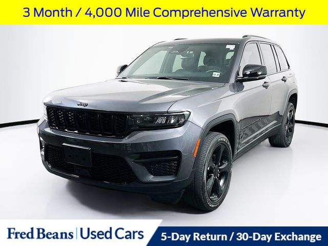 2023 Jeep Grand Cherokee Altitude photo 2