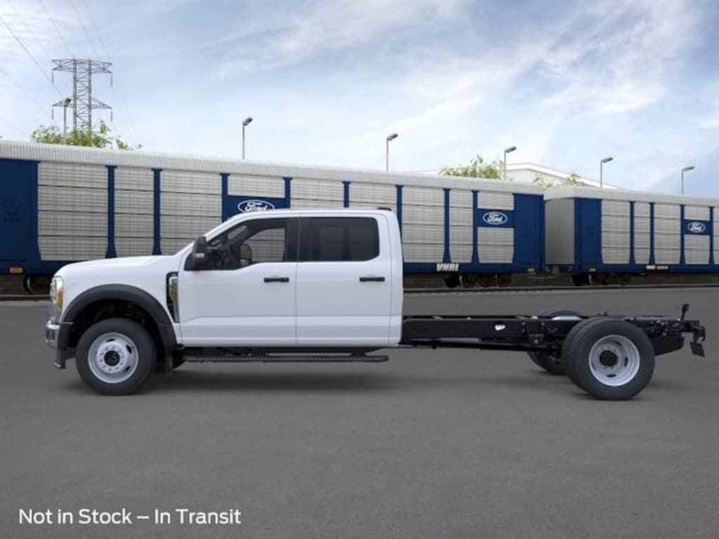 New 2026 Ford F-450 Chassis XL Truck Crew Cab
