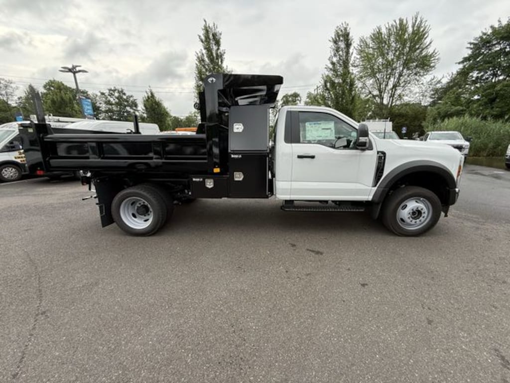 New 2025 Ford F-550 Chassis XL Truck Regular Cab