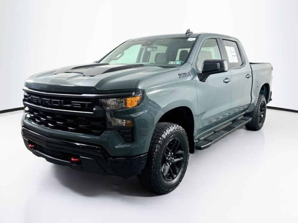 Used 2025 Chevrolet Silverado 1500 Custom Trail Boss Truck Crew Cab