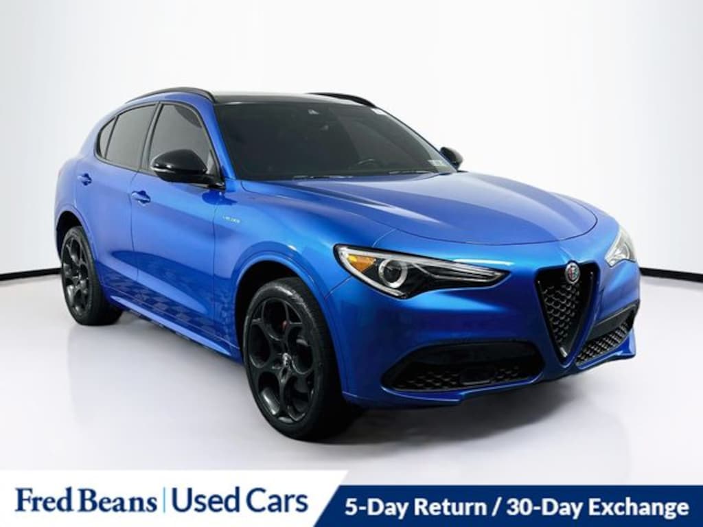 Used 2022 Alfa Romeo Stelvio Veloce SUV