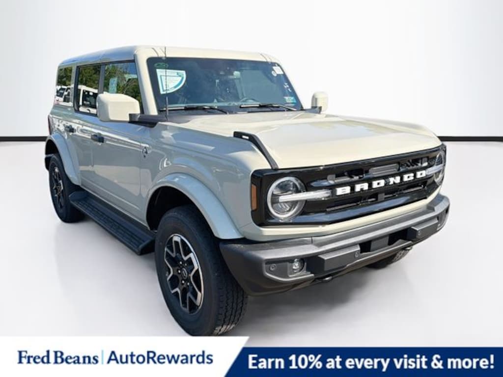 New 2026 Ford Bronco Outer Banks SUV