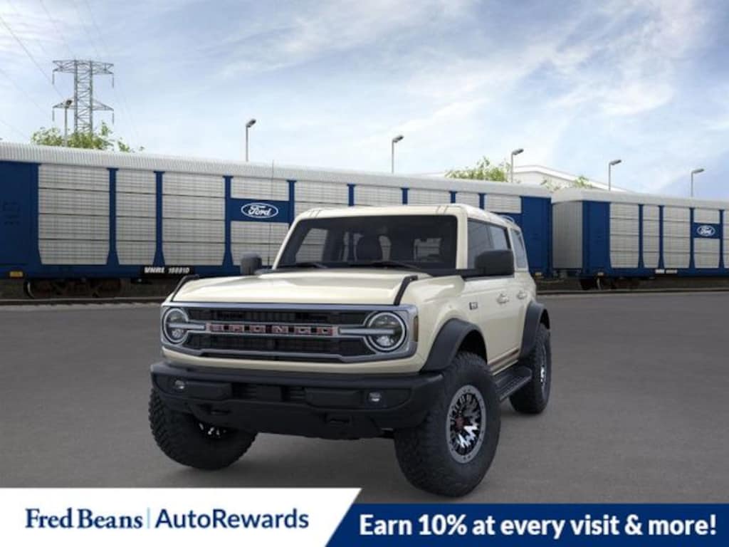 New 2026 Ford Bronco Outer Banks SUV
